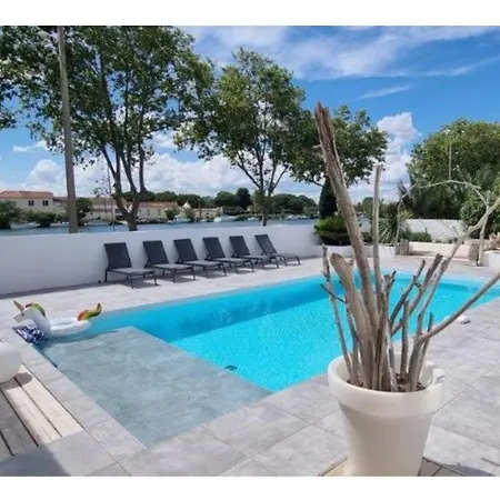 White House Villa Agde